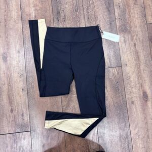 Alala High Waist Black Gold Print Leggings XS NWT Sculpt $110 Athleisure Yoga